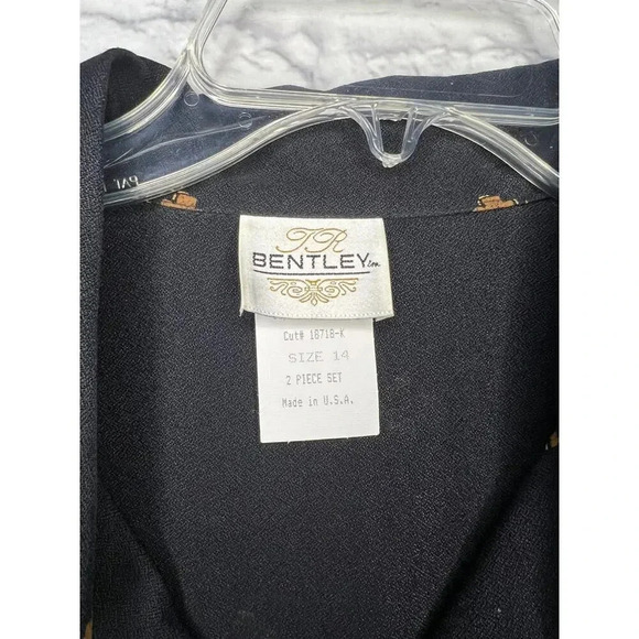 Vintage 90s TR Bentley button up printed blouse shirt long sleeve size 14. - Picture 6 of 7